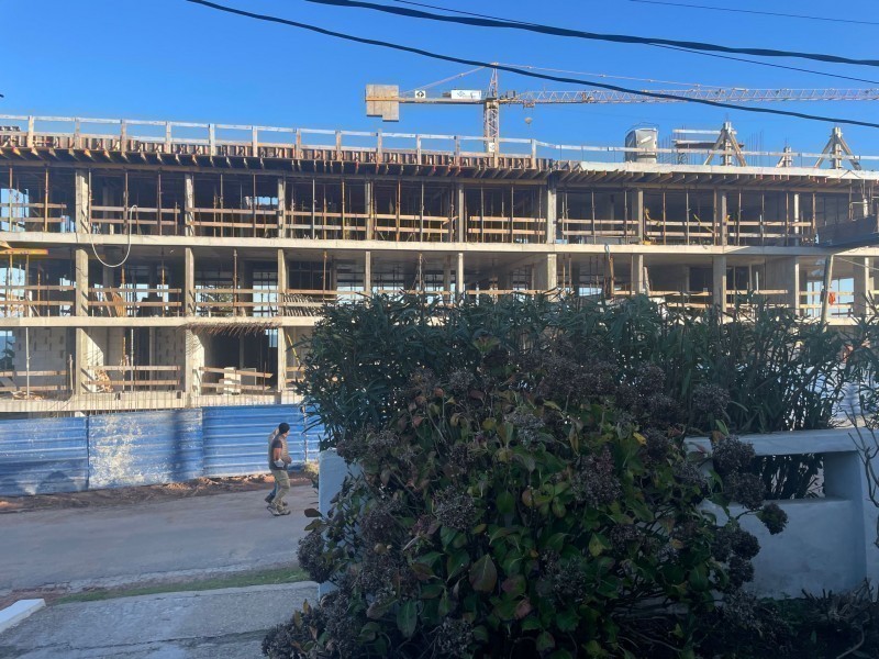 Moderna casa en alquiler de la ruta al mar, La Barra.